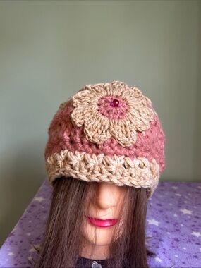 Crochet medium beanie soft brushed acrylic fuzzy yarn new